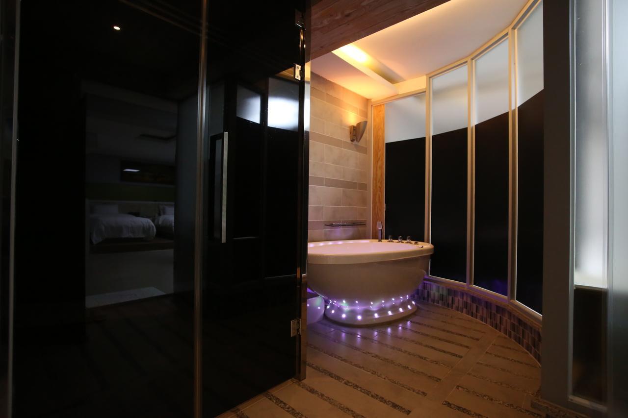 Opera 21 Hotel Jeonju Exterior foto